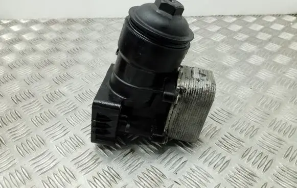 Skoda Roomster (5J) Oil filter mounting bracket 03L117021B 03L115389C