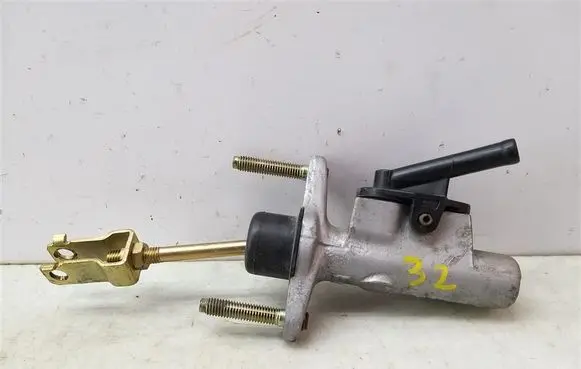 Toyota Yaris Clutch release bearing slave cylinder 