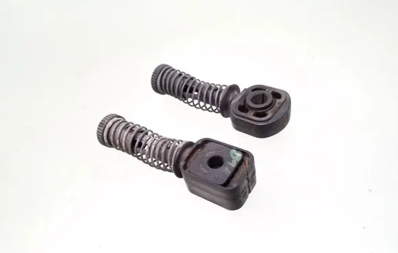 Volkswagen Tiguan Gear shift rod 5N0711761