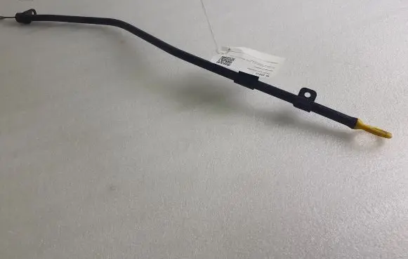 Maserati Levante Oil level dip stick 