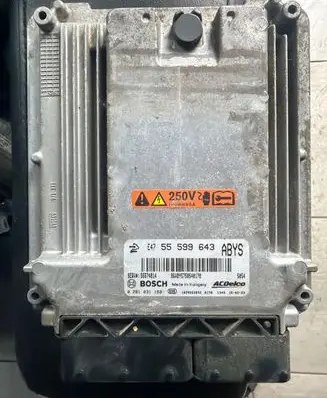 Opel Insignia A Engine control unit/module ECU 55599643 55574814 0281031159