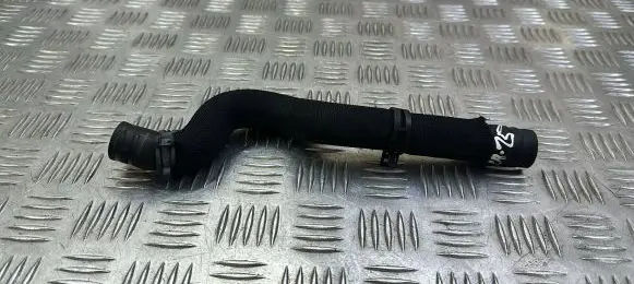 Audi A7 S7 4G Engine coolant pipe/hose