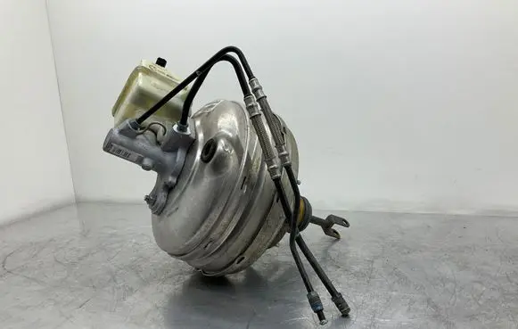 BMW 7 F01 F02 F03 F04 Brake booster 6782289