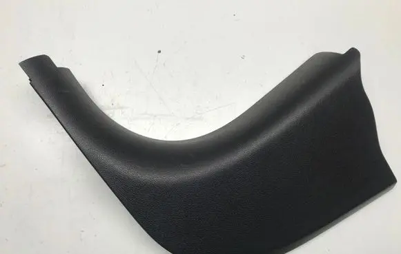 BMW 3 E92 E93 Foot area side trim 7067081
