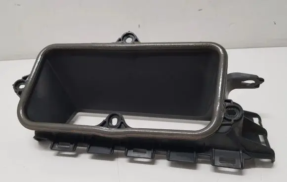 Mercedes-Benz C W205 Intercooler air channel guide A2058308702