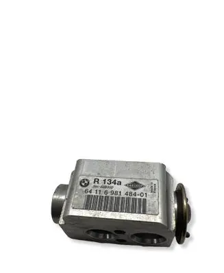 BMW 1 E81 E87 Air conditioning (A/C) expansion valve 64116981484 R134A