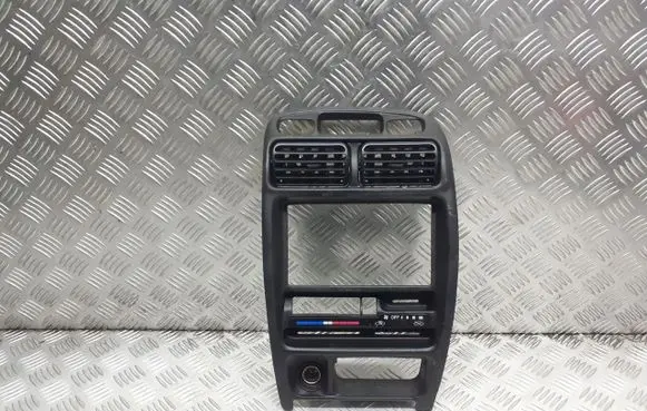 Suzuki Baleno EG Dashboard center trim panel 