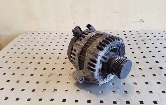 Volvo XC60 Generator/alternator 6G9N10300JD 0121715008