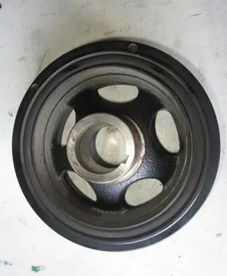 Mercedes-Benz E W212 Crankshaft pulley a6420300403