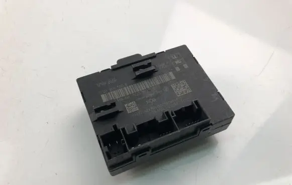 Audi A3 S3 8V Other control units/modules 5Q0959595E