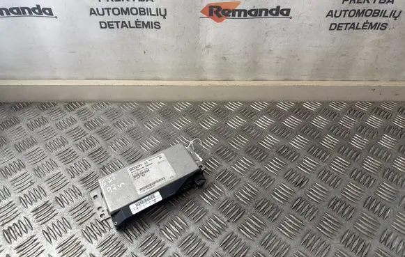 BMW 7 E38 ABS control unit/module 0265108011