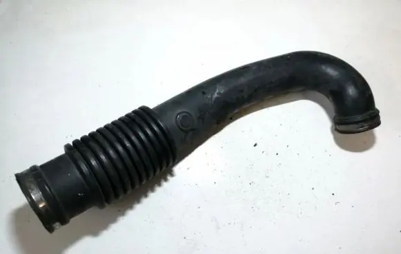Ford Focus Air intake hose/pipe 4m519a673ba 3m519a673je