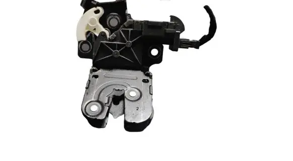Audi A3 S3 8P Tailgate/trunk/boot lock/catch/latch 8P4827505C