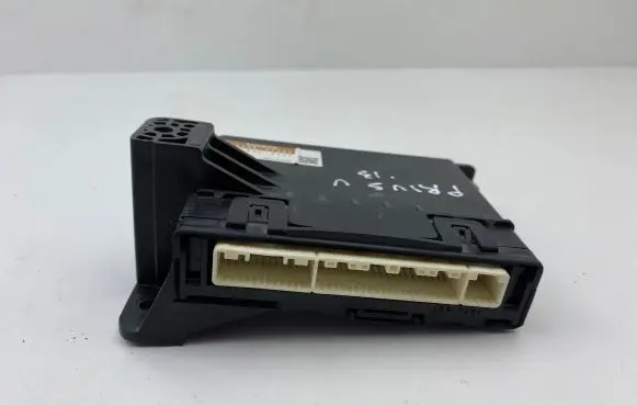 Toyota Prius+ (ZVW40) Other control units/modules 8865047282 1778005441