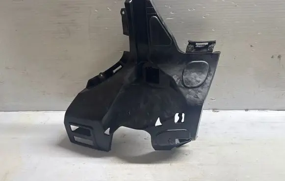 Front bumper mounting bracket