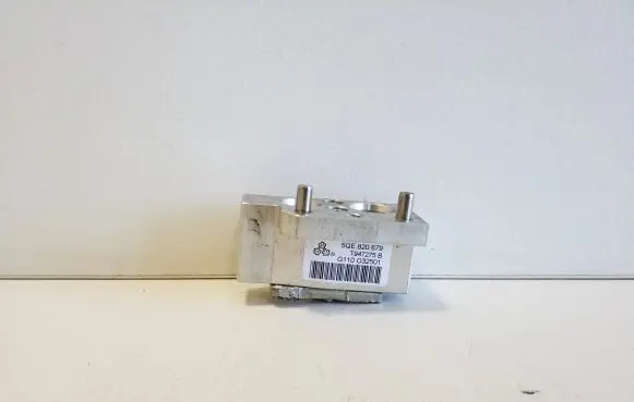 Volkswagen e-Golf Air conditioning (A/C) expansion valve 5QE820679