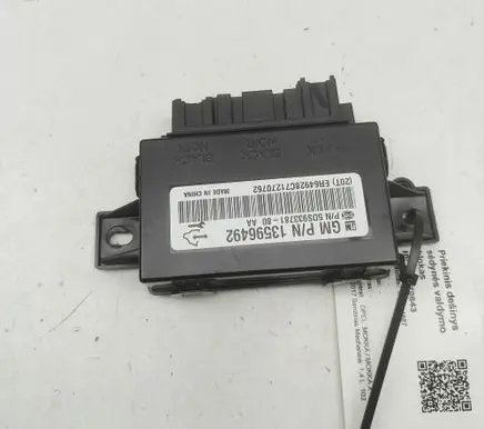 Opel Mokka Seat control module 13596492