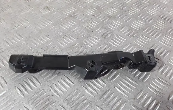 Toyota Prius (XW20) Front bumper mounting bracket