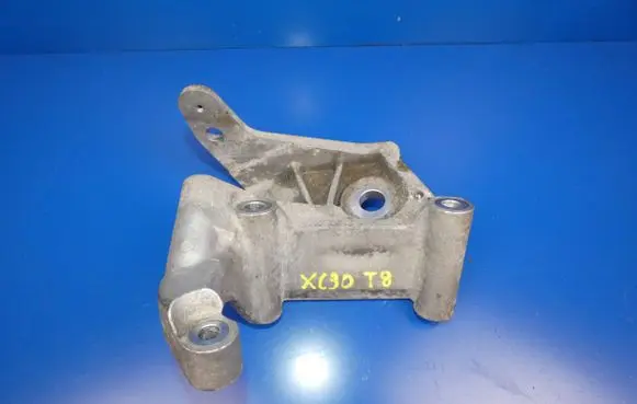 Volvo XC90 Engine mounting bracket 31430470 AD7VM1 20151116