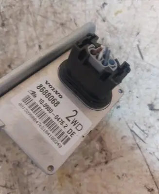 Volvo V70 ESP acceleration yaw rate sensor 8688069 448801001029