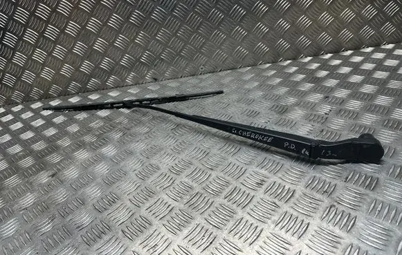 Jeep Grand Cherokee Front wiper blade arm