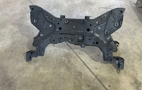Ford Focus Front subframe JK61BE