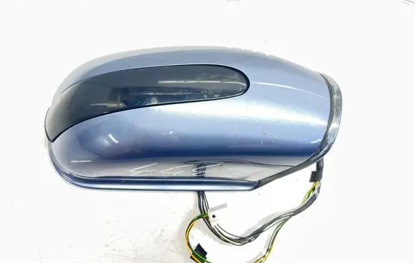 Mercedes-Benz E W211 Front door electric wing mirror 413133420
