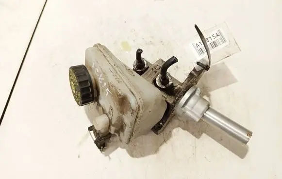 Master brake cylinder