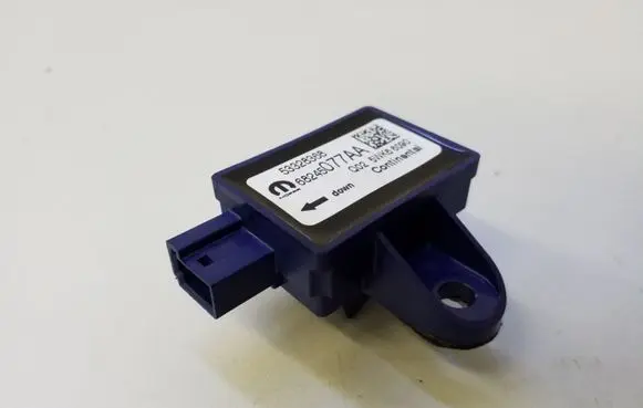 Chrysler Pacifica Airbag deployment crash/impact sensor 68245077AA 53328368 5WK66090