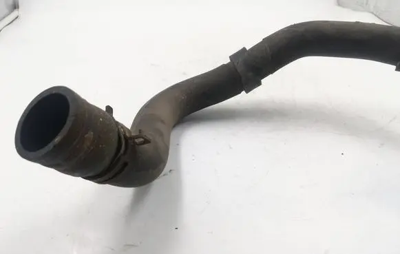 Volkswagen Fox Engine coolant pipe/hose 6Y0121086F