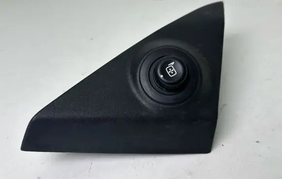 Ford Mustang V Wing mirror switch 8F9T17B676AA