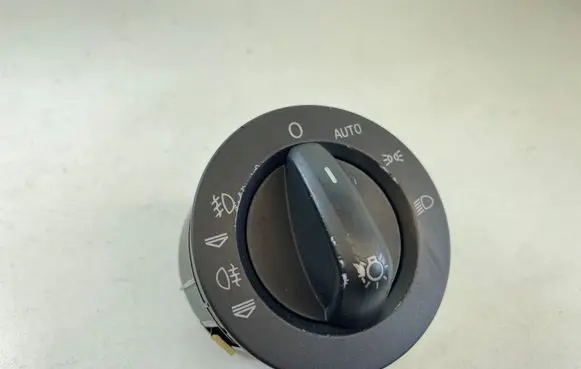 Audi Q7 4L Light switch 4F2941531D