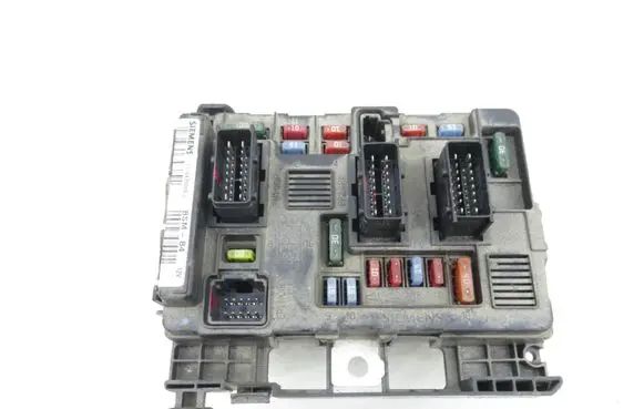 Citroen C3 BSM Control unit 9650618380 T118470004L