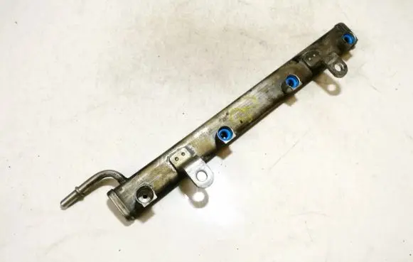 Dodge Caliber Fuel main line pipe 0797b