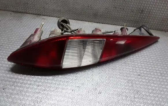 Ford Mondeo Mk III Rear/tail lights 1S7113405C