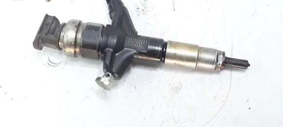 Subaru Impreza III Fuel injector 16613AA020