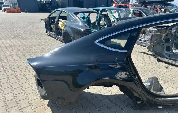 Audi A7 S7 4G Rear quarter panel