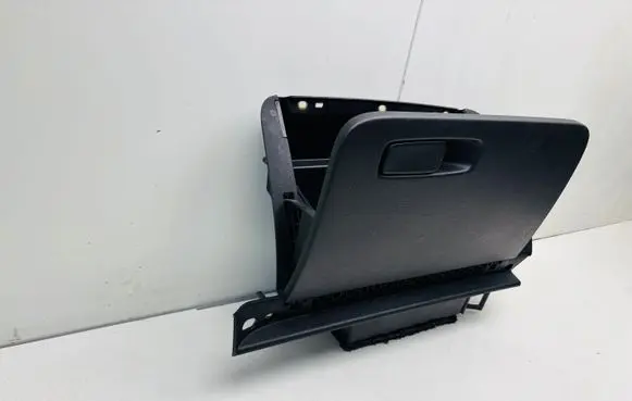 Audi A1 Glove box set 8X1857035B