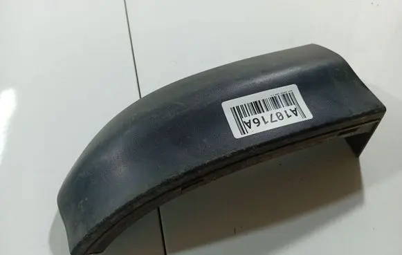 Opel Zafira A Rear/tail light trim molding 090597595