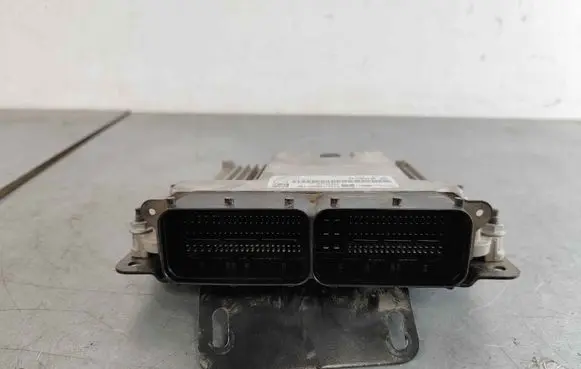Jaguar XF X260 Engine control unit/module T2R36303