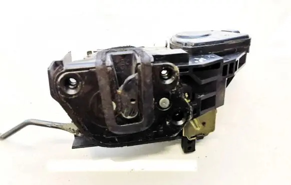 Hyundai Matrix Front door lock