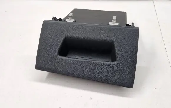 BMW 1 F20 F21 Dashboard storage box/compartment 9211310