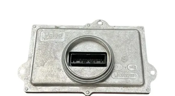 Volkswagen Golf VII LED ballast control module 5F0941472A 8F0941472A
