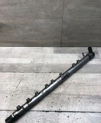 BMW 5 F10 F11 Fuel main line pipe 0445216031 794120 7800124