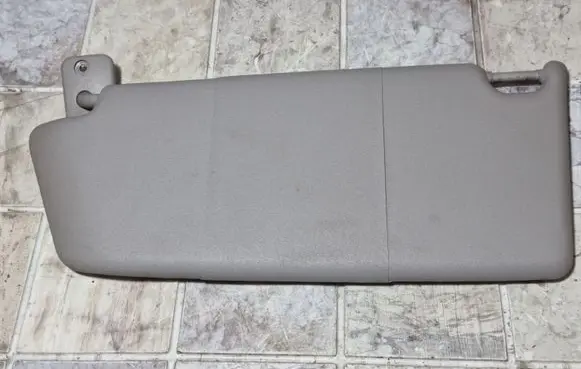 Opel Astra H Sun visor 13113042