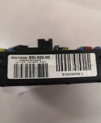 Peugeot 407 Comfort/convenience module 9655708380 BSIS0200 S120104700L