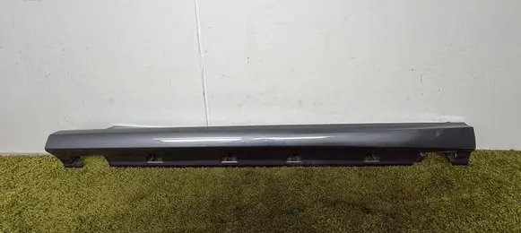 Mercedes-Benz ML AMG W166 Sill/side skirt trim A1666980754 A1666980127