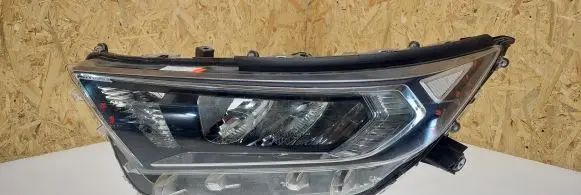 Toyota RAV 4 (XA50) Headlight/headlamp 3960375