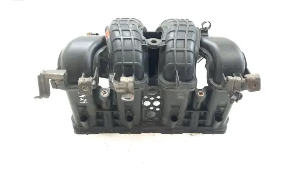 Mitsubishi Lancer VIII Intake manifold JP13