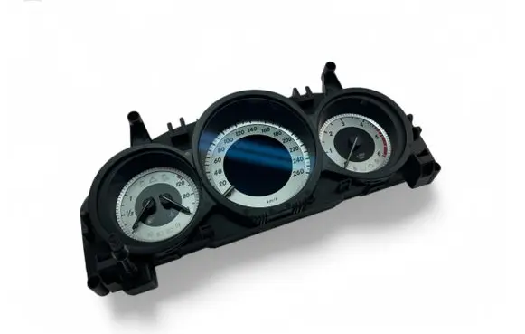 Mercedes-Benz C W204 Speedometer (instrument cluster) A2049004108